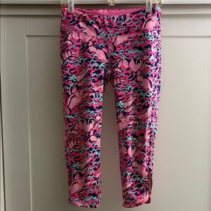 Lilly Pulitzer Luxletic "Lobstah Roll" Leggings   Size M - 24" inseam